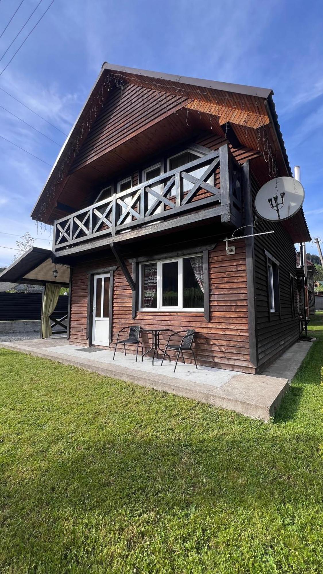 Holiday home гостинний двір